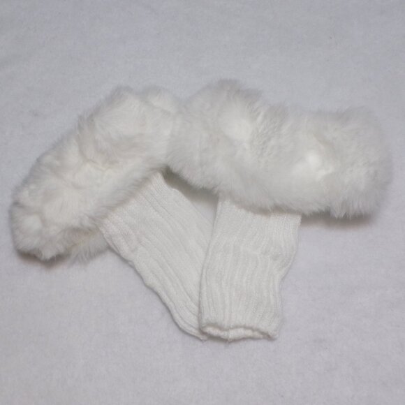 NEW Faux Fur White Boot Toppers Ribbed Knit - Picture 3 of 5
